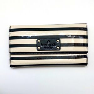 NWOT Kate Spade Wellesley Patent Stripe Wallet